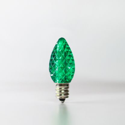 C7 Green bulb, displayed vertically