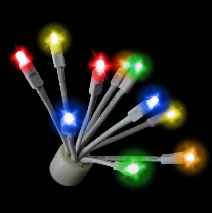 C9 Glitzer Halloween lit on black background