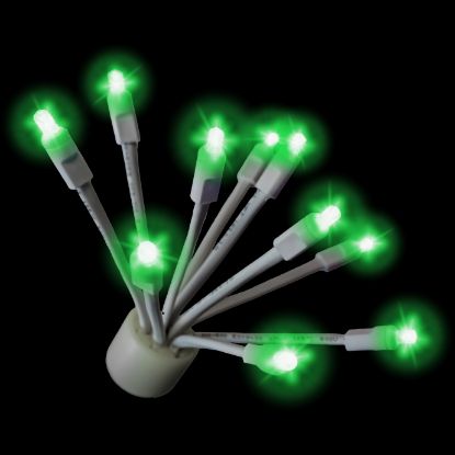 C9 Glitzer Halloween lit on black background